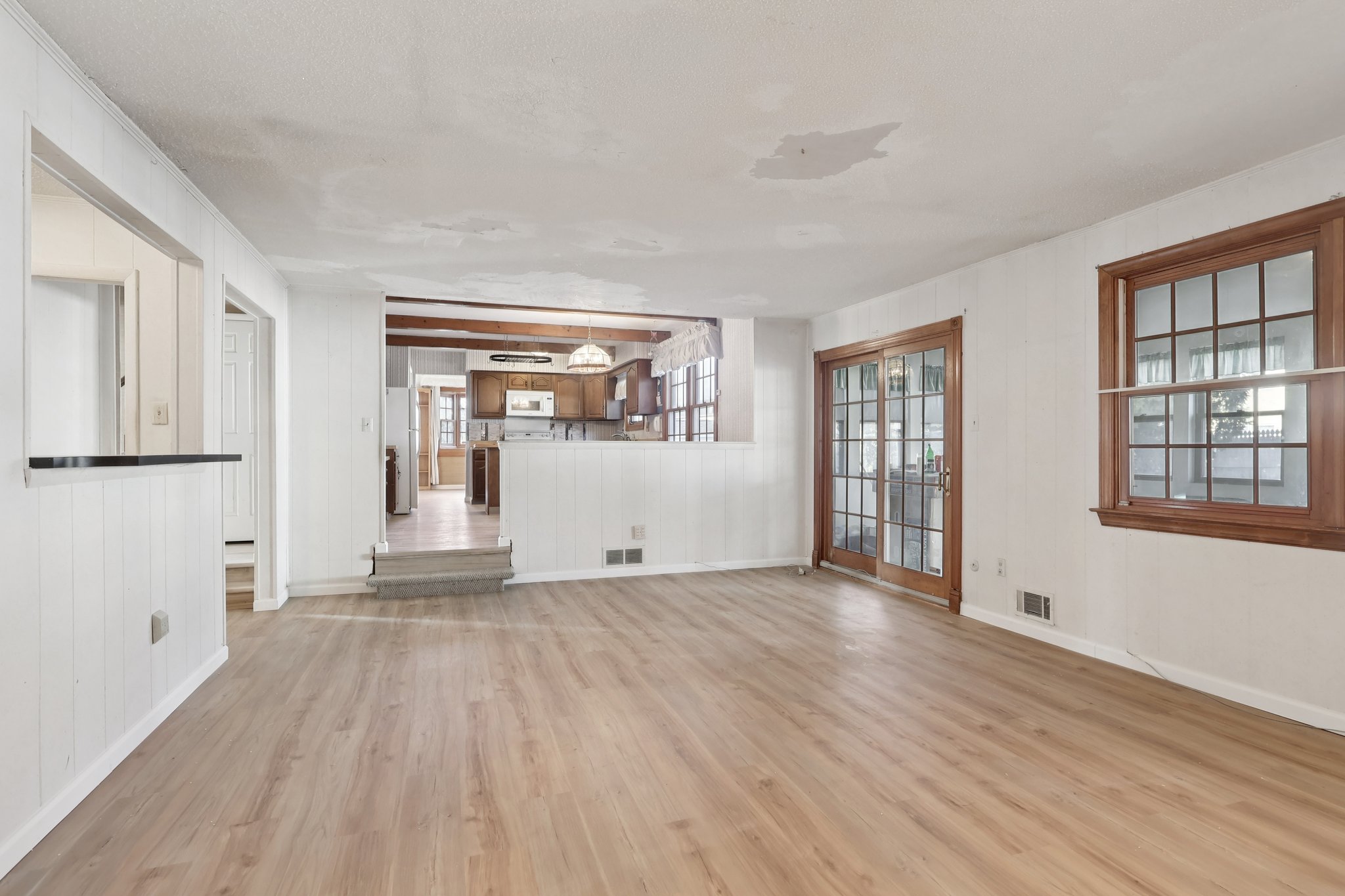 Lancelot Ln-S0201-013.jpg