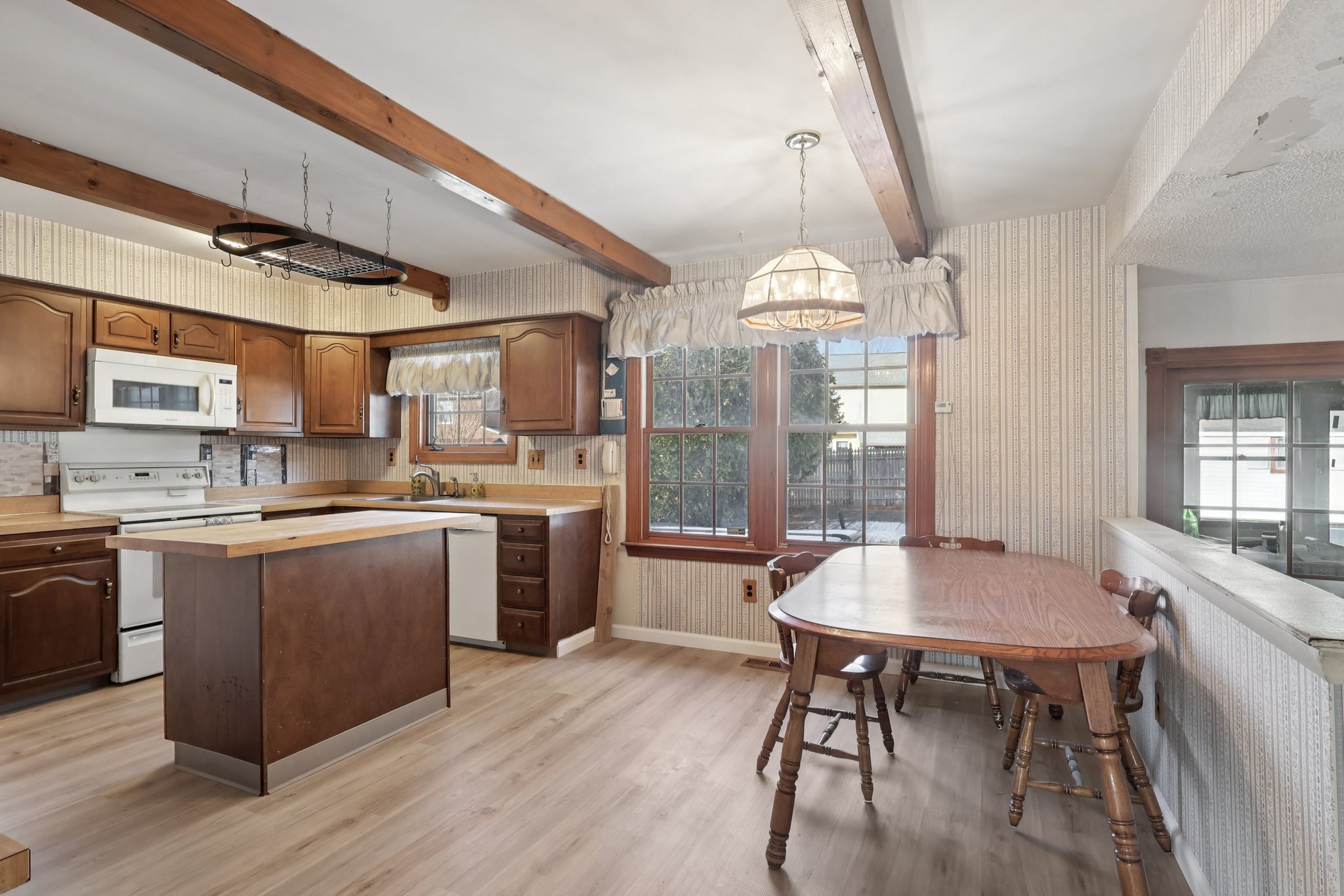 Lancelot Ln-S0201-019.jpg