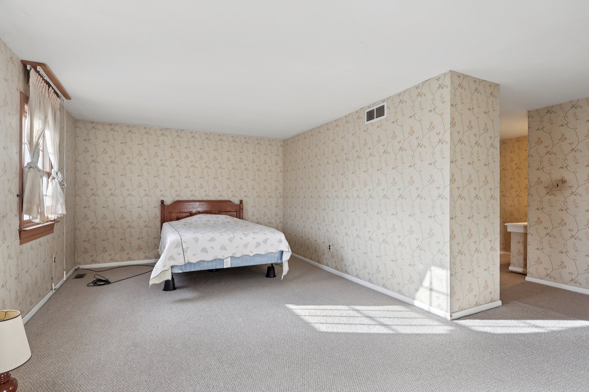 Lancelot Ln-S0201-033.jpg