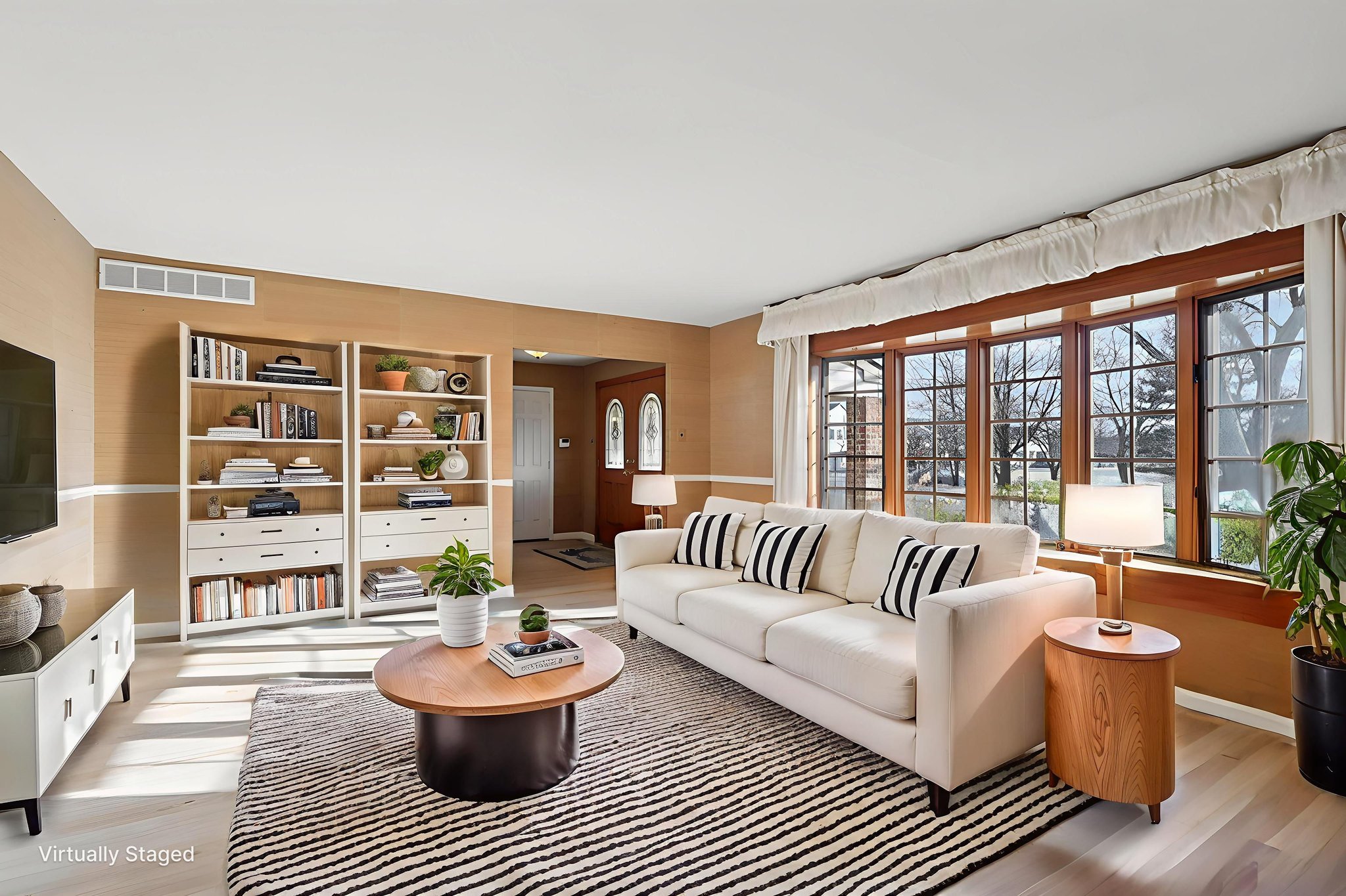 Lancelot Ln-S0201-008 virtually staged.jpeg