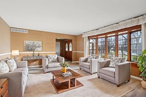 Lancelot Ln-S0201-008 virtually staged.jpeg