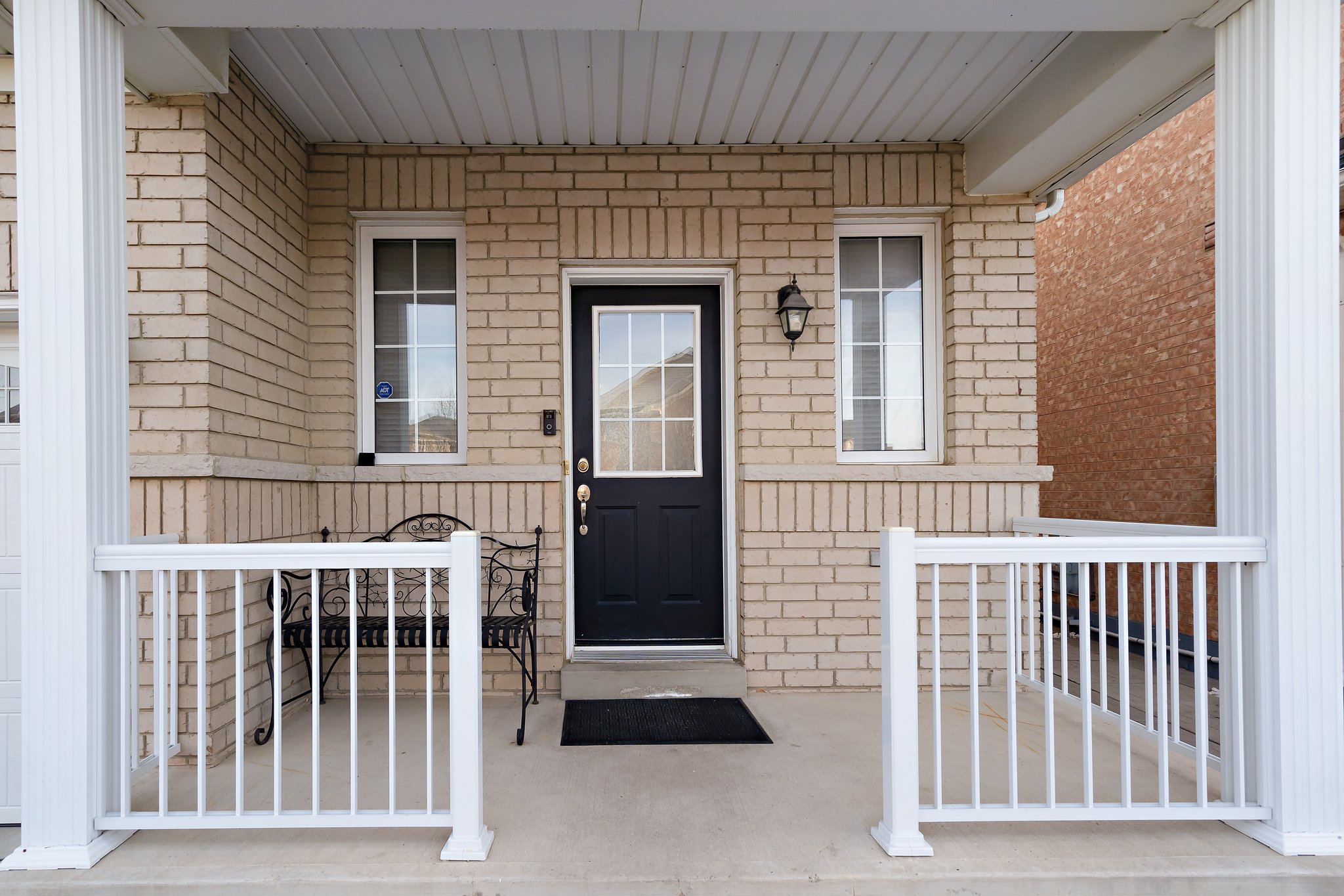 38 Lockburn Crescent, Brampton, ON L7A 3W7, CA Photo 2
