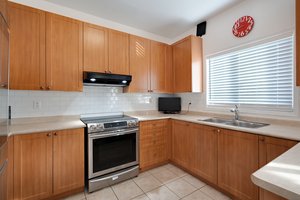 38 Lockburn Crescent, Brampton, ON L7A 3W7, CA Photo 10