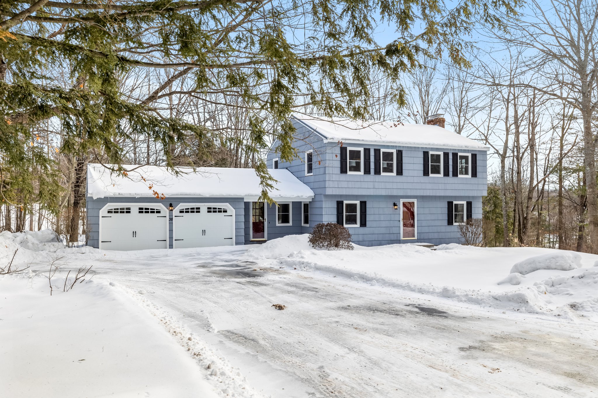 38 Lynnewood Rd, Laconia, NH 03246, USA