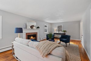 38 Lynnewood Rd, Laconia, NH 03246, USA Photo 9