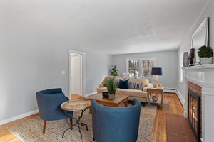 38 Lynnewood Rd, Laconia, NH 03246, USA Photo 8