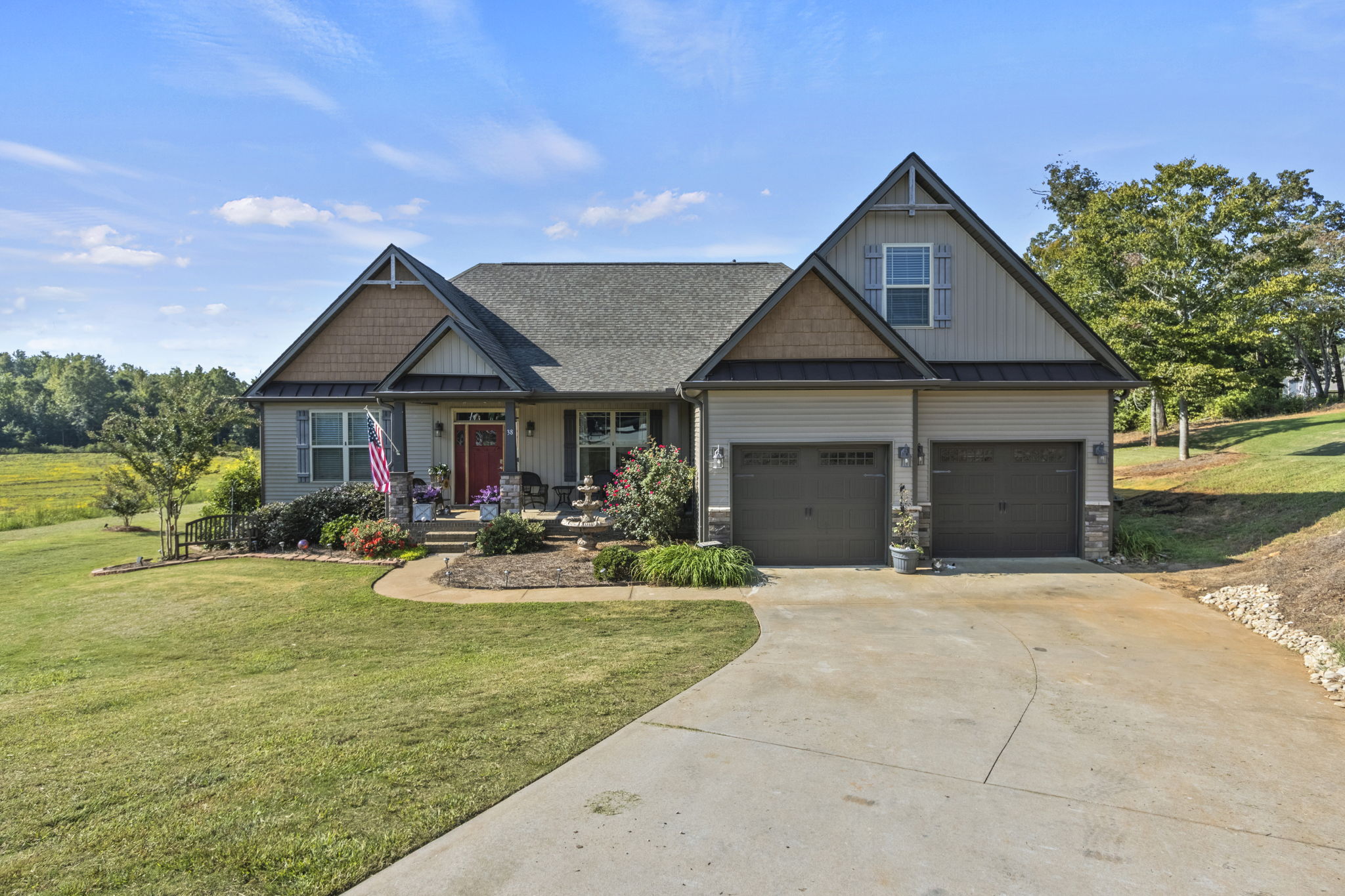 38 Meadowgold Ln, Greer, SC 29651, USA