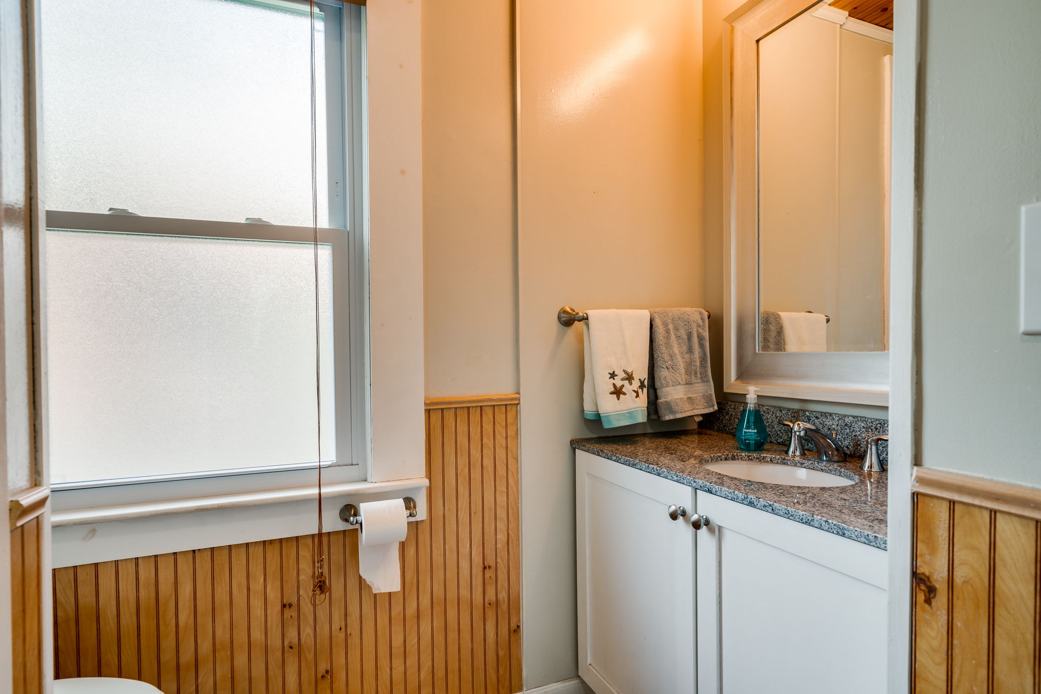  38 Millstone Rd W, Waterford, CT 06385, US Photo 12