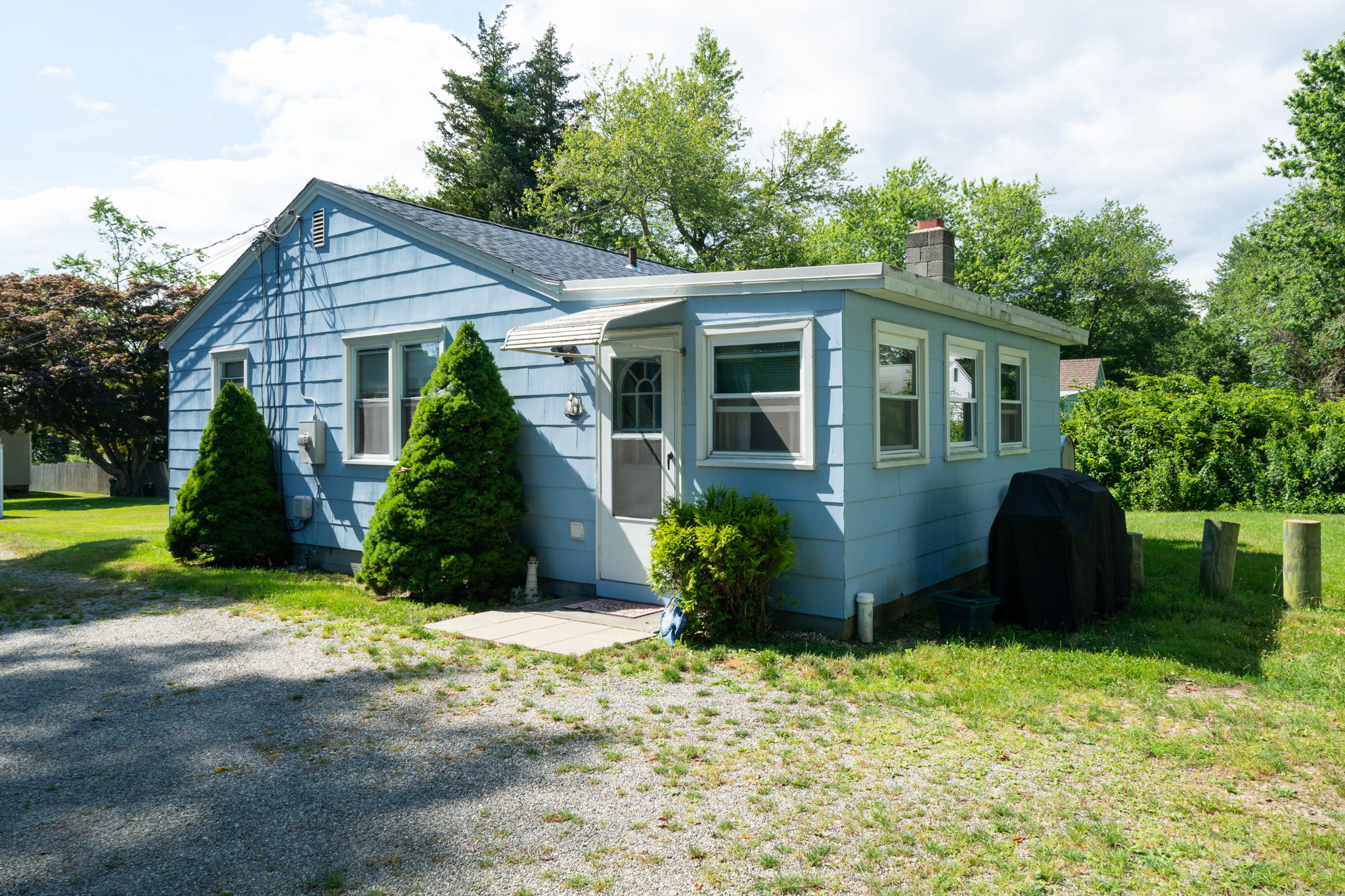  38 Millstone Rd W, Waterford, CT 06385, US Photo 41