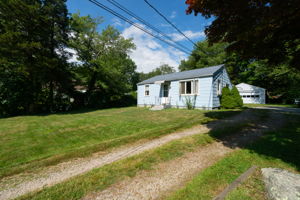  38 Millstone Rd W, Waterford, CT 06385, US Photo 42