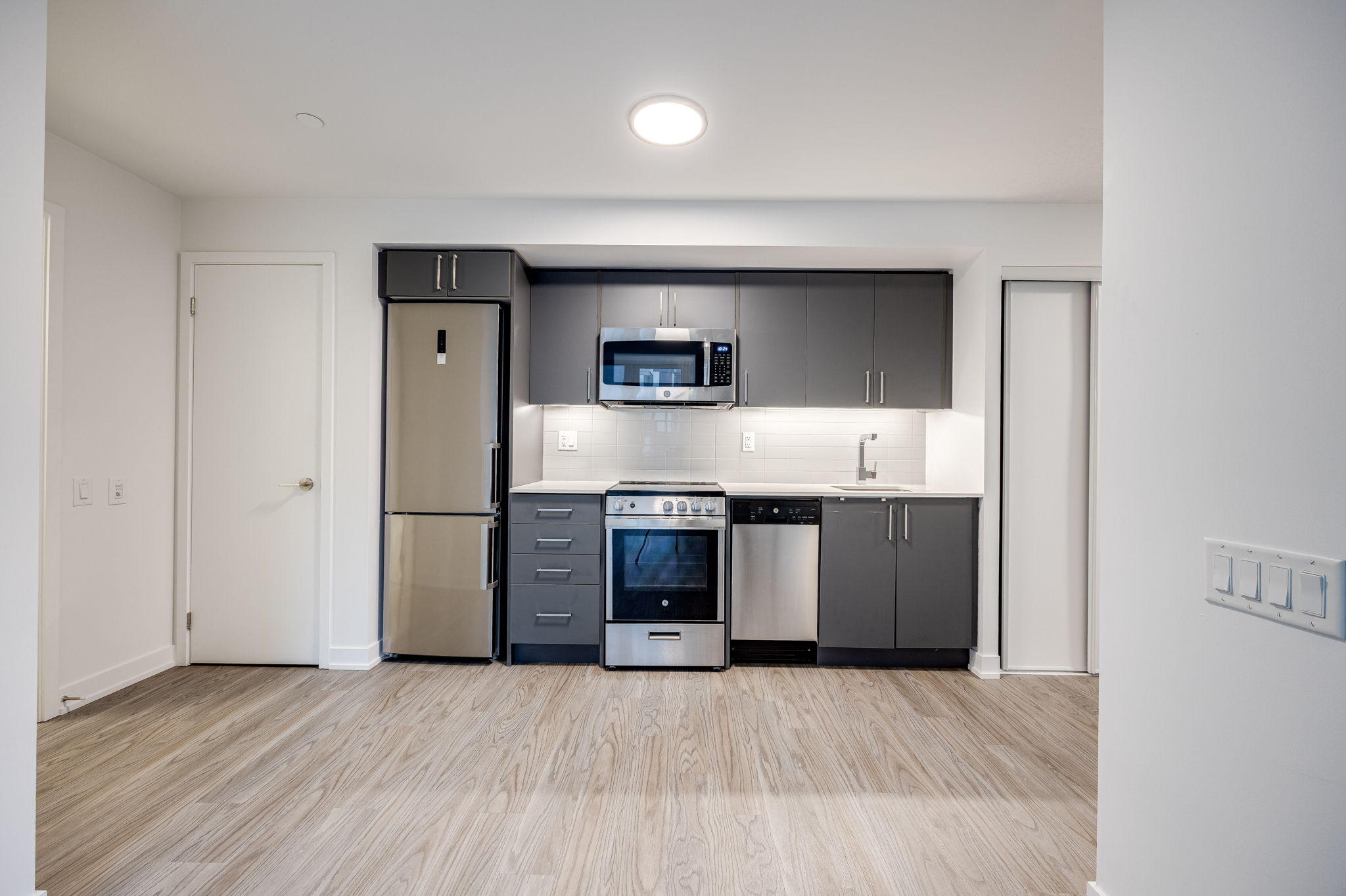 Toronto property showcase — delivered property photograph 11