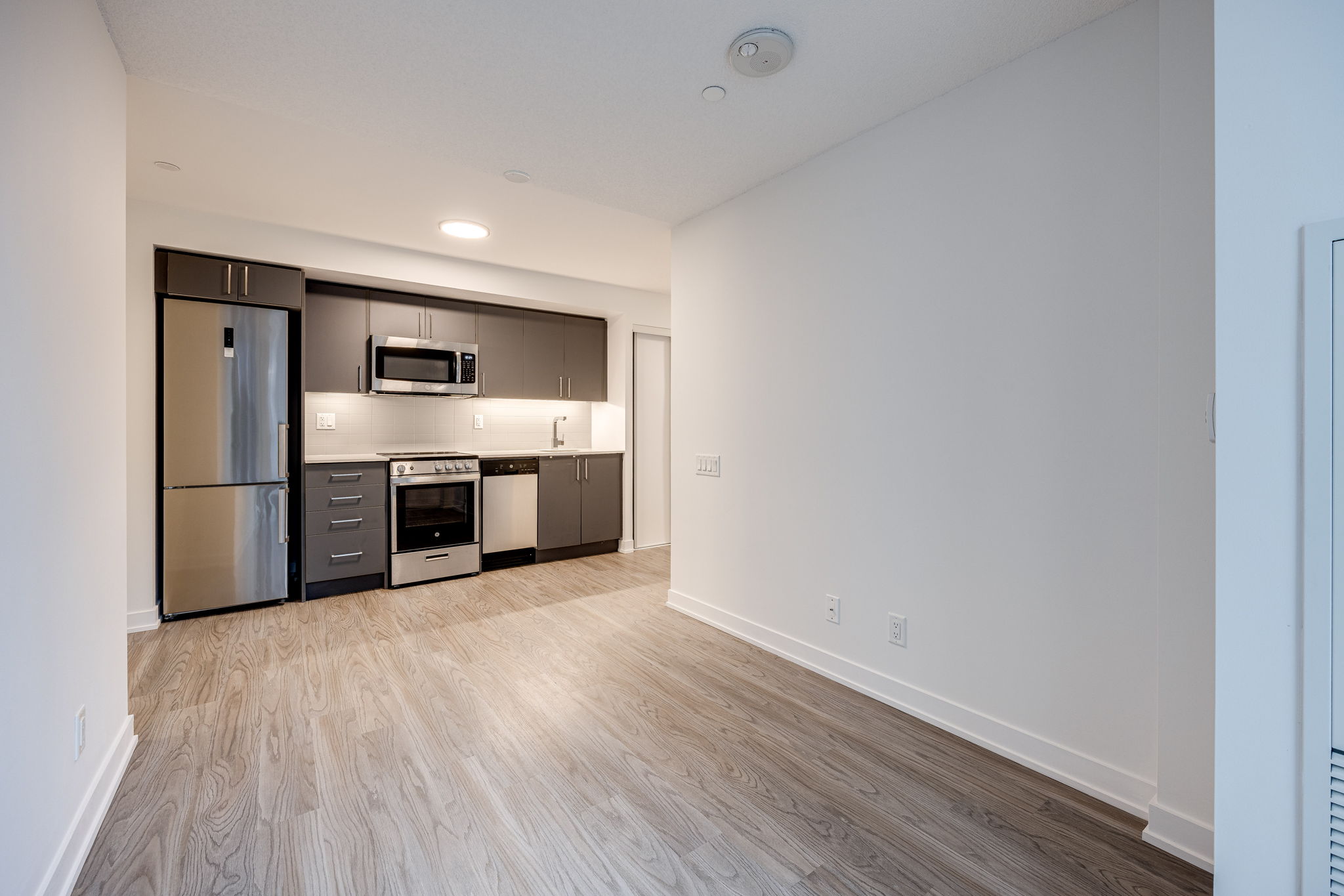 Toronto property showcase — delivered property photograph 10