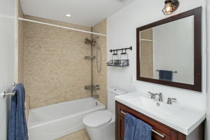  38 N Front St Unit 3B, Philadelphia, PA 19106, US Photo 3