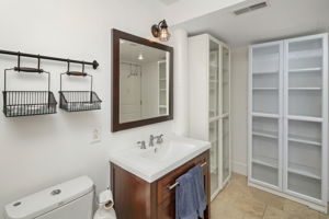  38 N Front St Unit 3B, Philadelphia, PA 19106, US Photo 4
