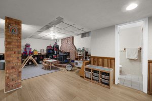 Photo 34