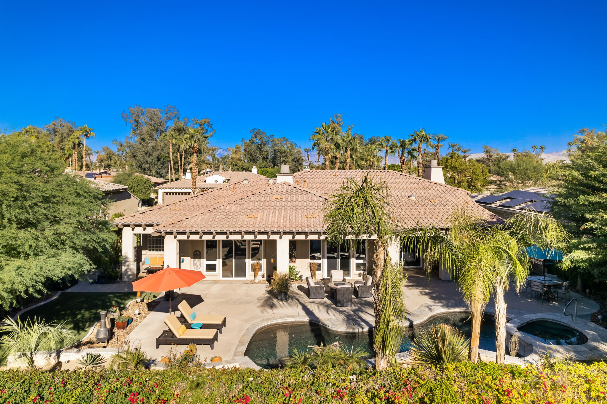 38 Oakmont Dr, Rancho Mirage, CA 92270, USA Photo 6