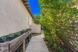 38 Oakmont Dr, Rancho Mirage, CA 92270, USA Photo 65