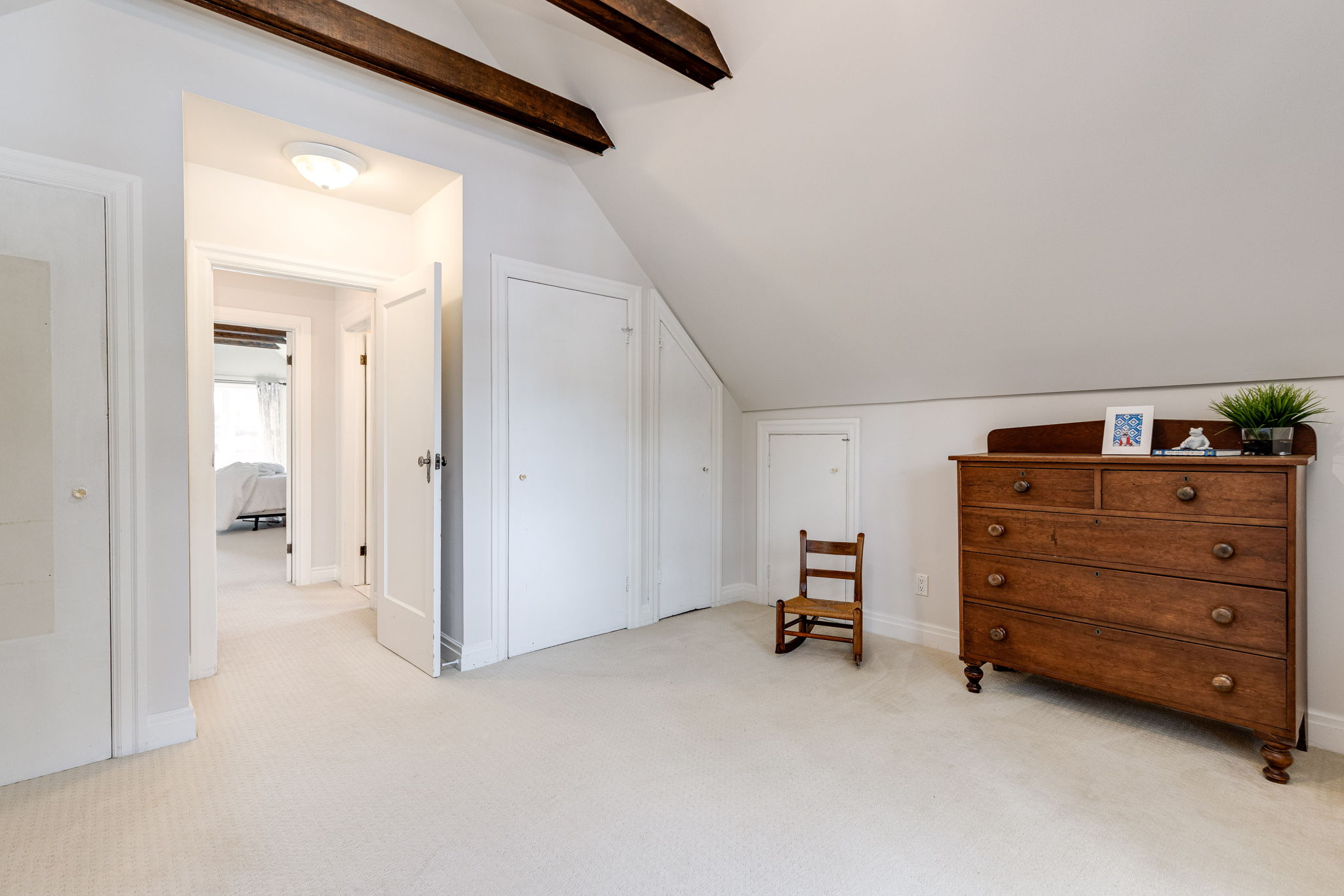 Toronto property showcase — delivered property photograph 21