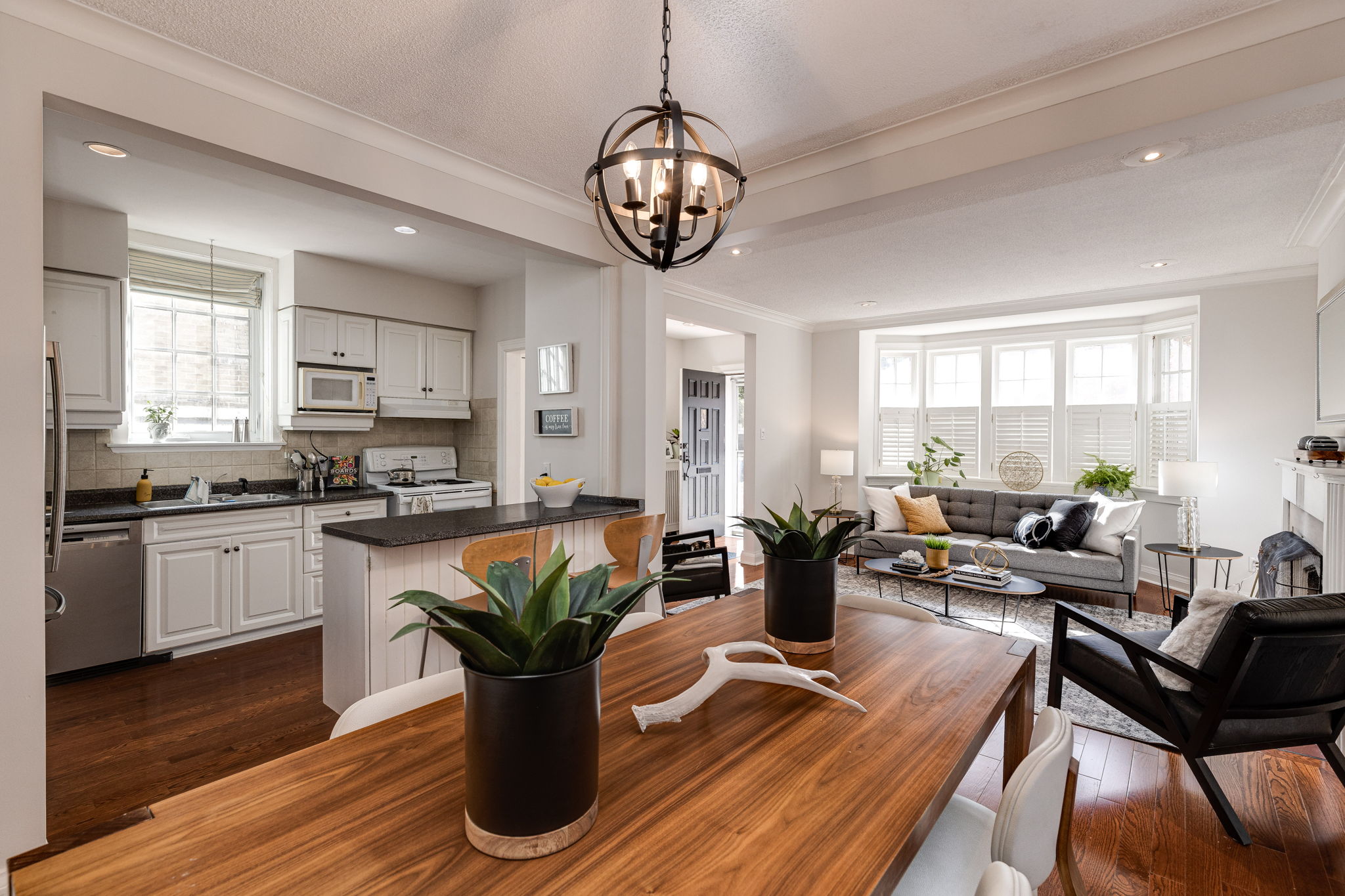 Toronto property showcase — delivered property photograph 11