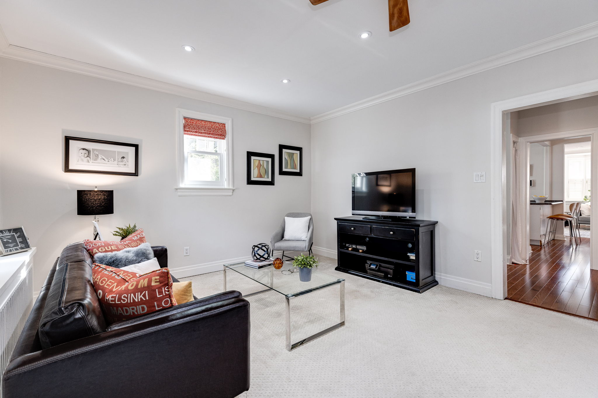 Toronto property showcase — delivered property photograph 17
