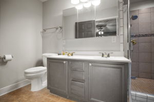  Photo 49