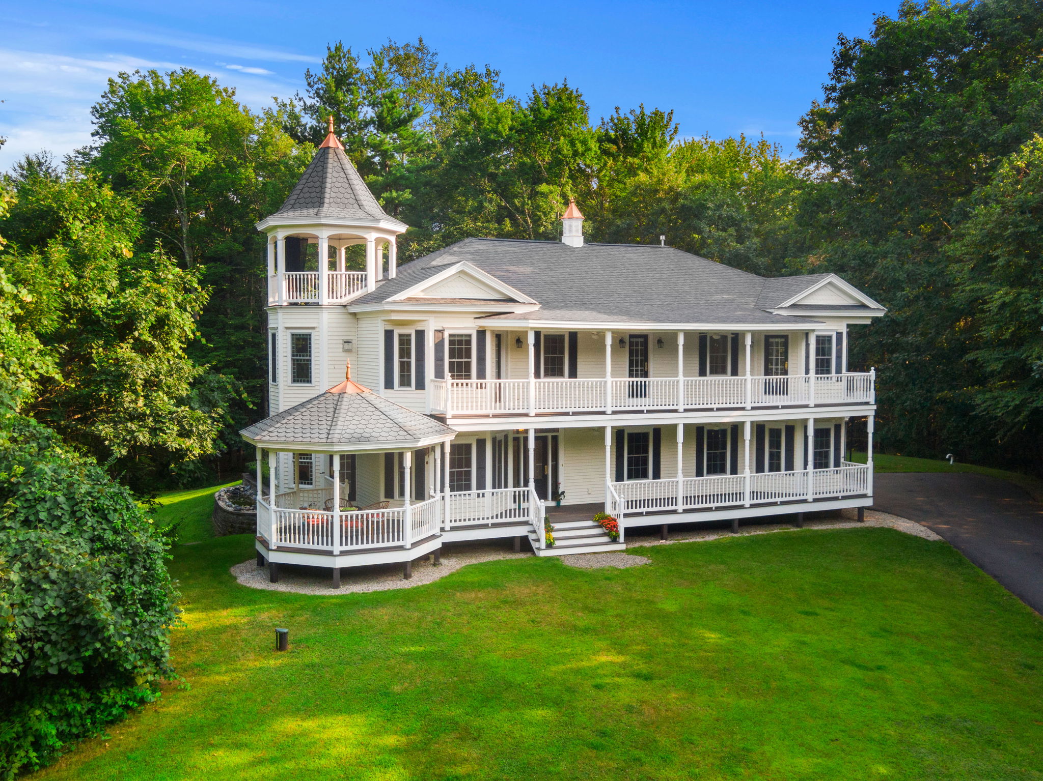38 Rowell Rd E, Brentwood, NH 03833, USA