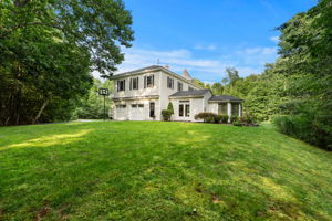 38 Rowell Rd E, Brentwood, NH 03833, USA Photo 8