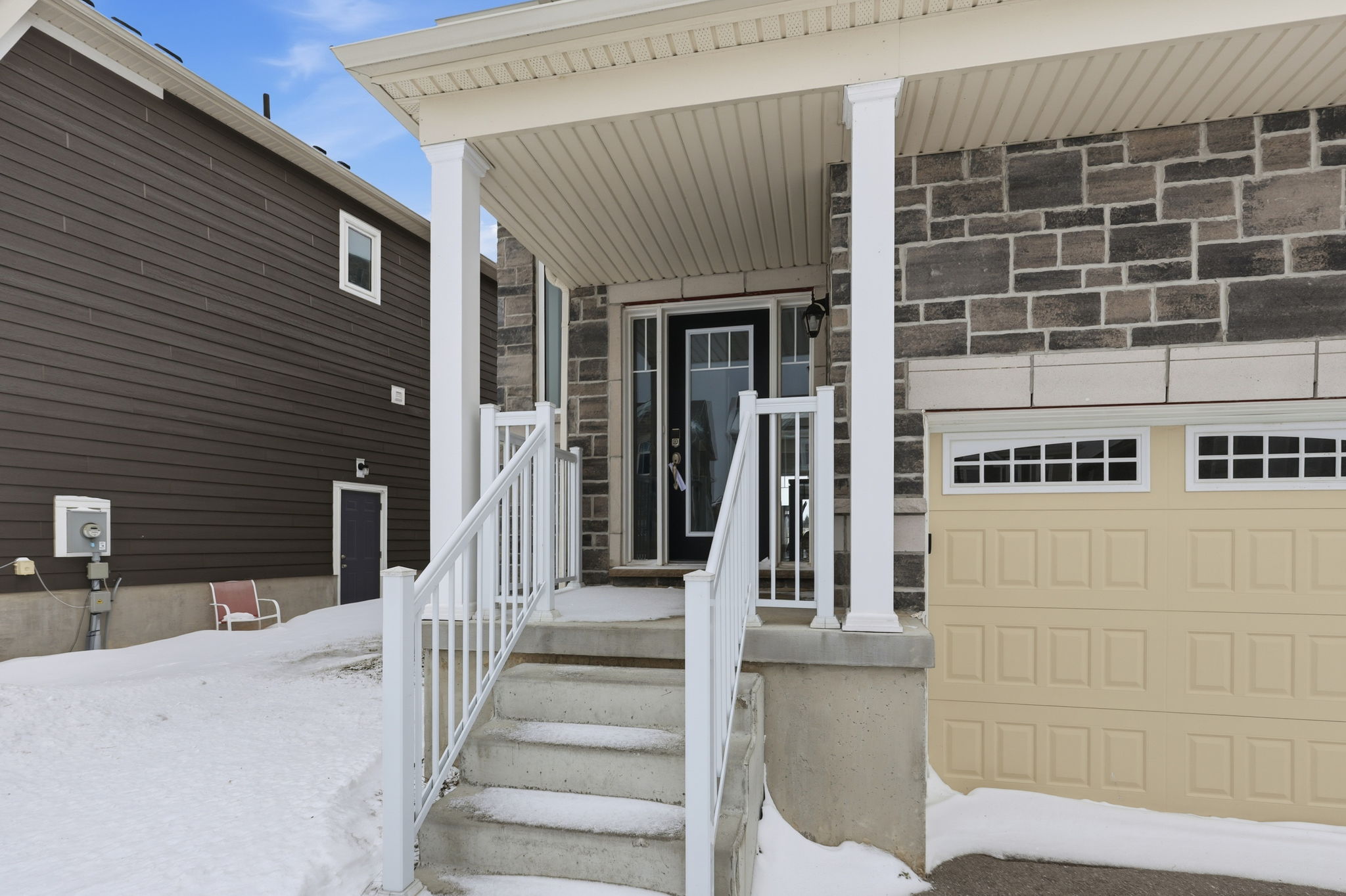 Wasaga Beach property showcase — delivered property photograph 3