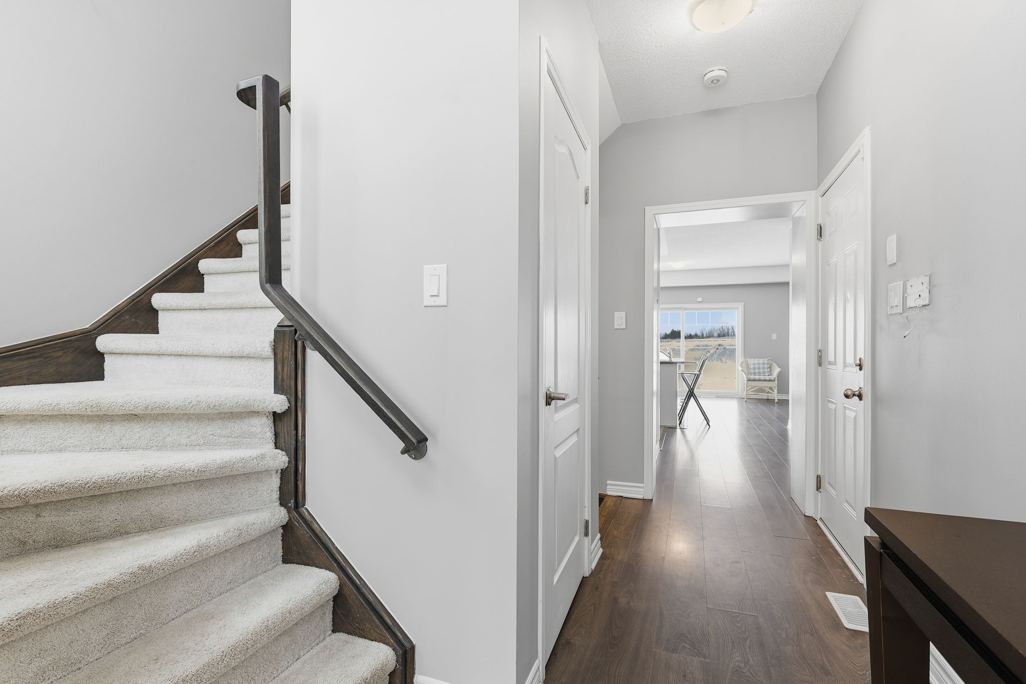 Wasaga Beach property showcase — delivered property photograph 5