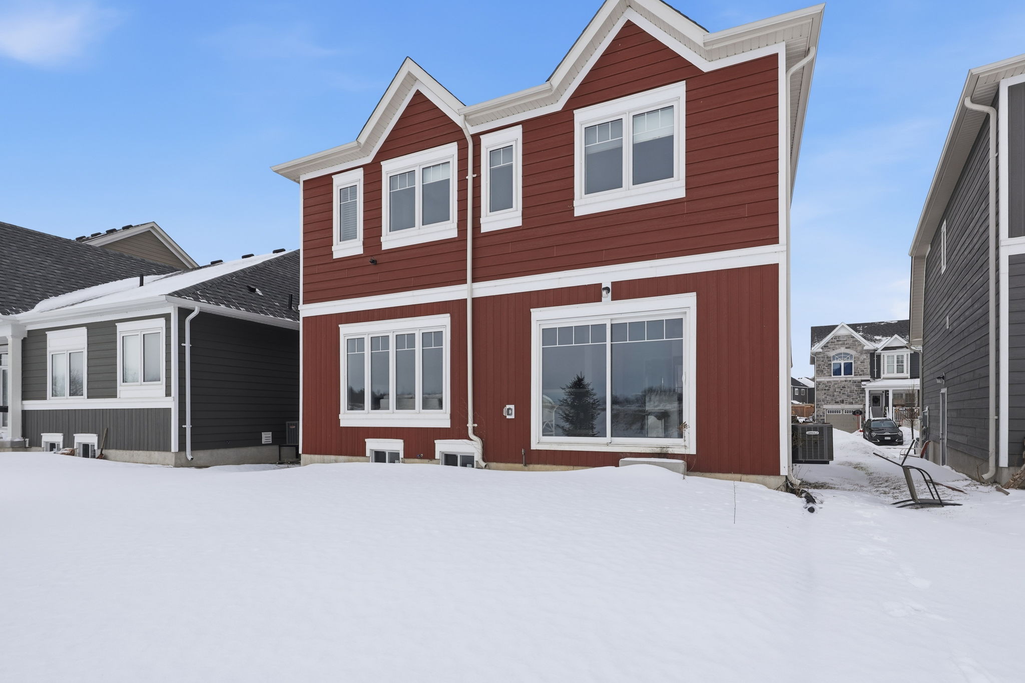 Wasaga Beach property showcase — delivered property photograph 29