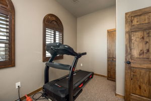  Photo 31