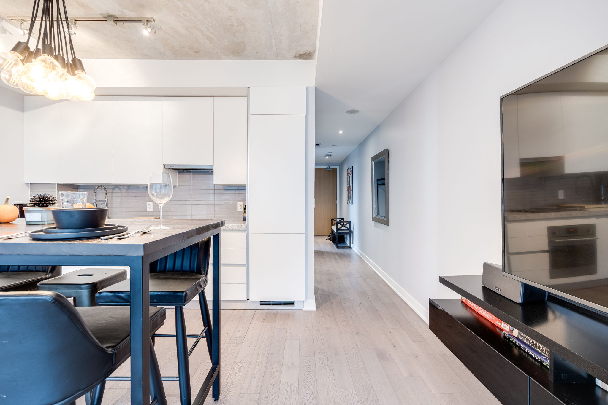 Toronto property showcase — delivered property photograph 10