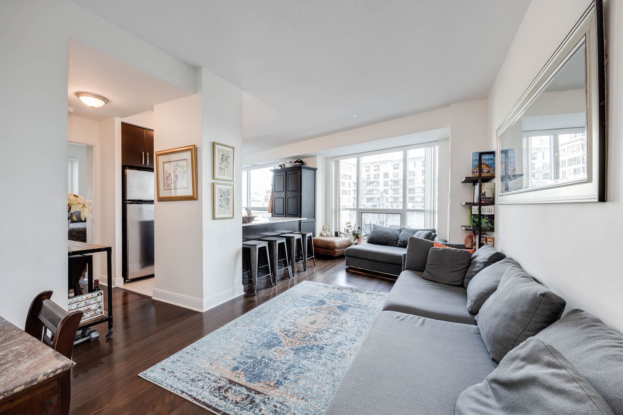 Toronto property showcase — delivered property photograph 3