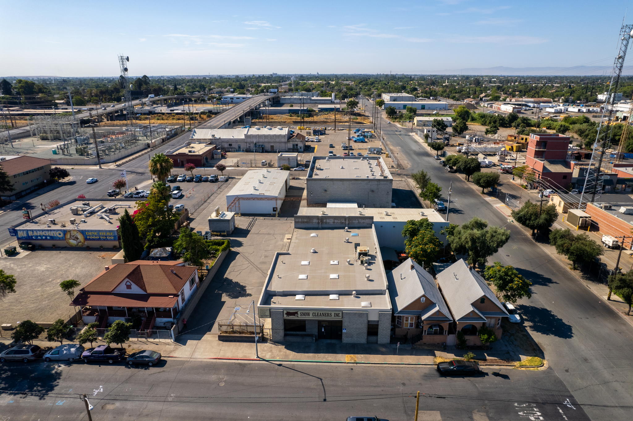 38 W Sonora St, Stockton, CA 95203 Mountain Kid Media