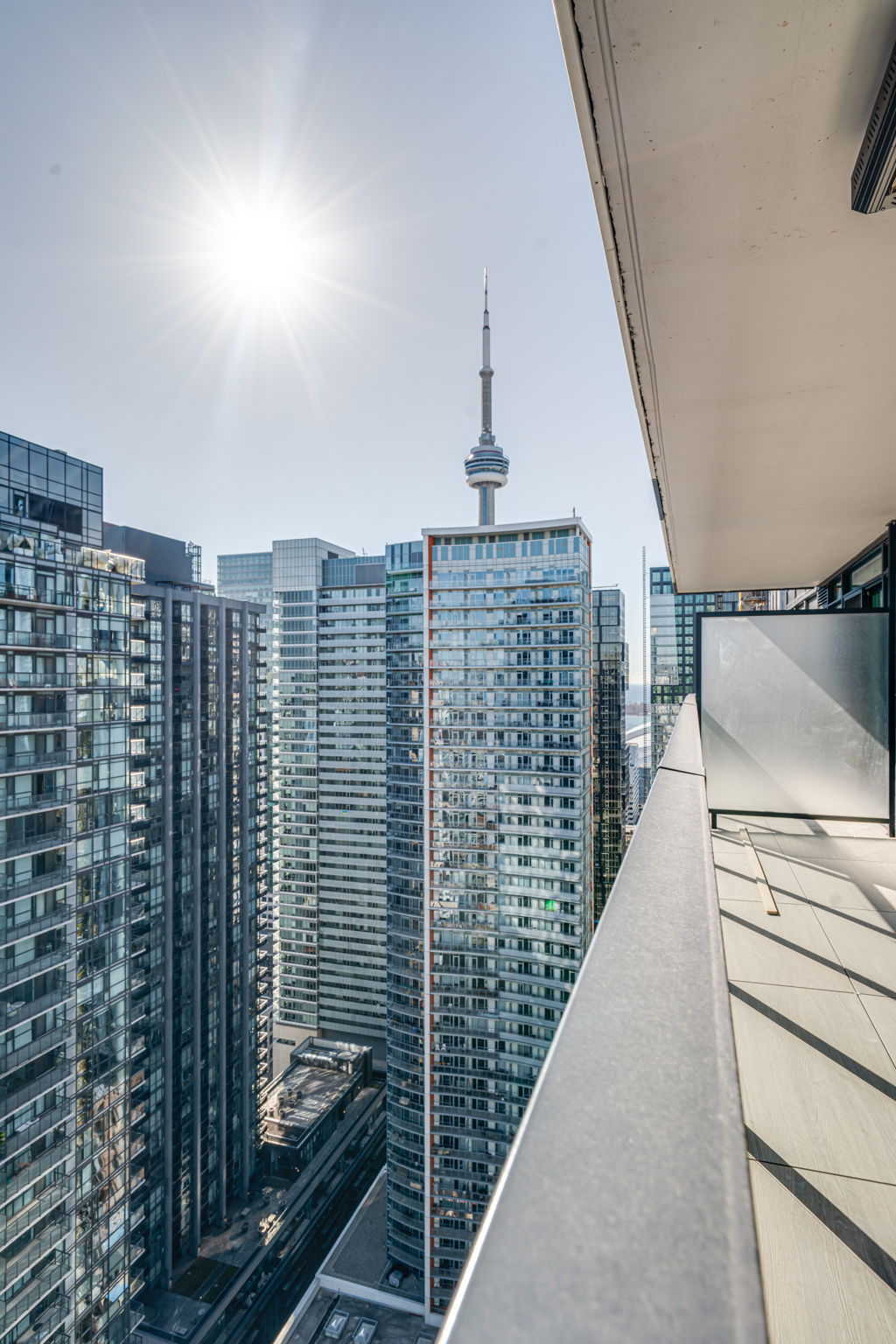 38 Widmer St Toronto, ON M5V 0P7