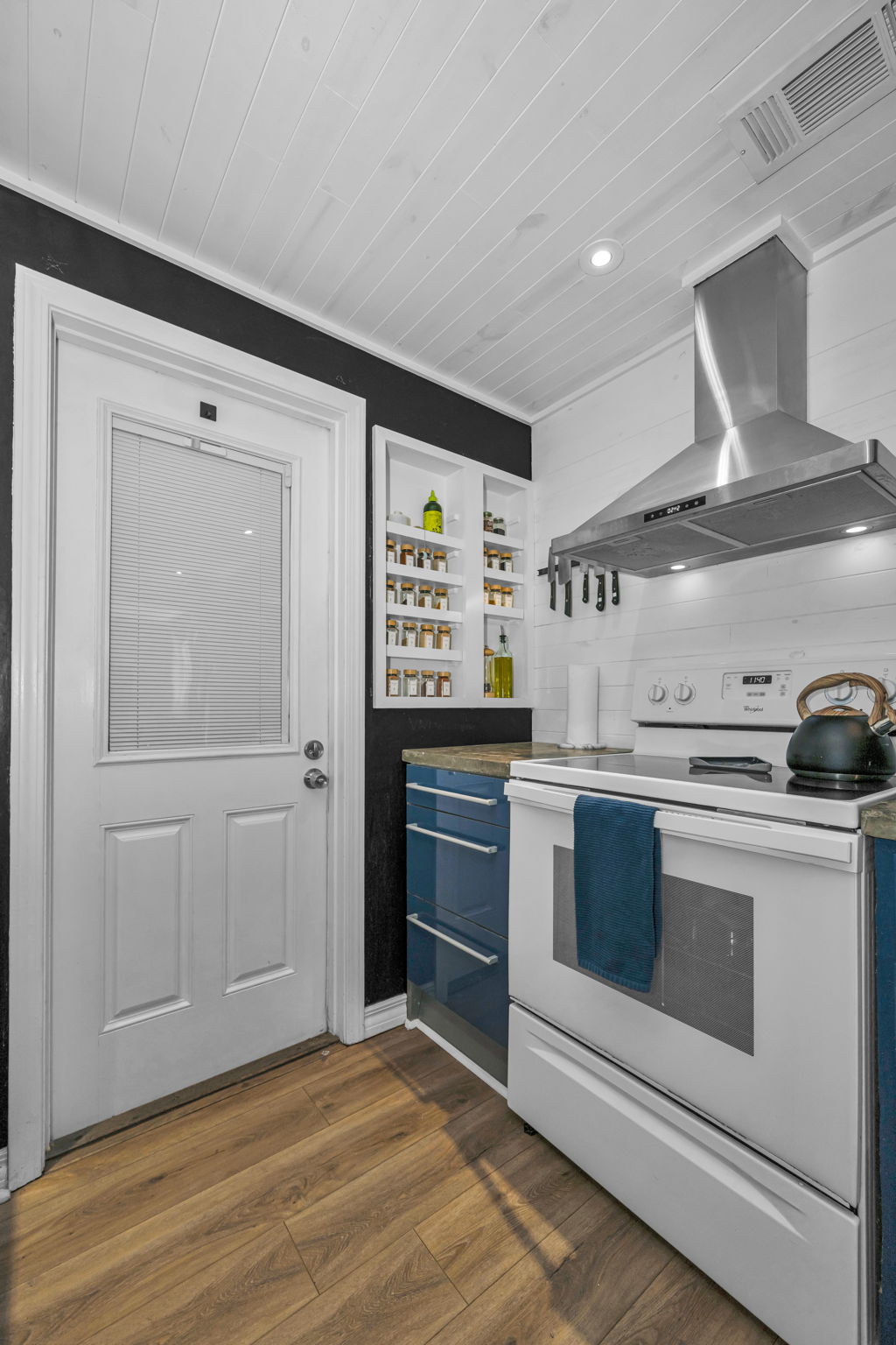 Kitchen 2