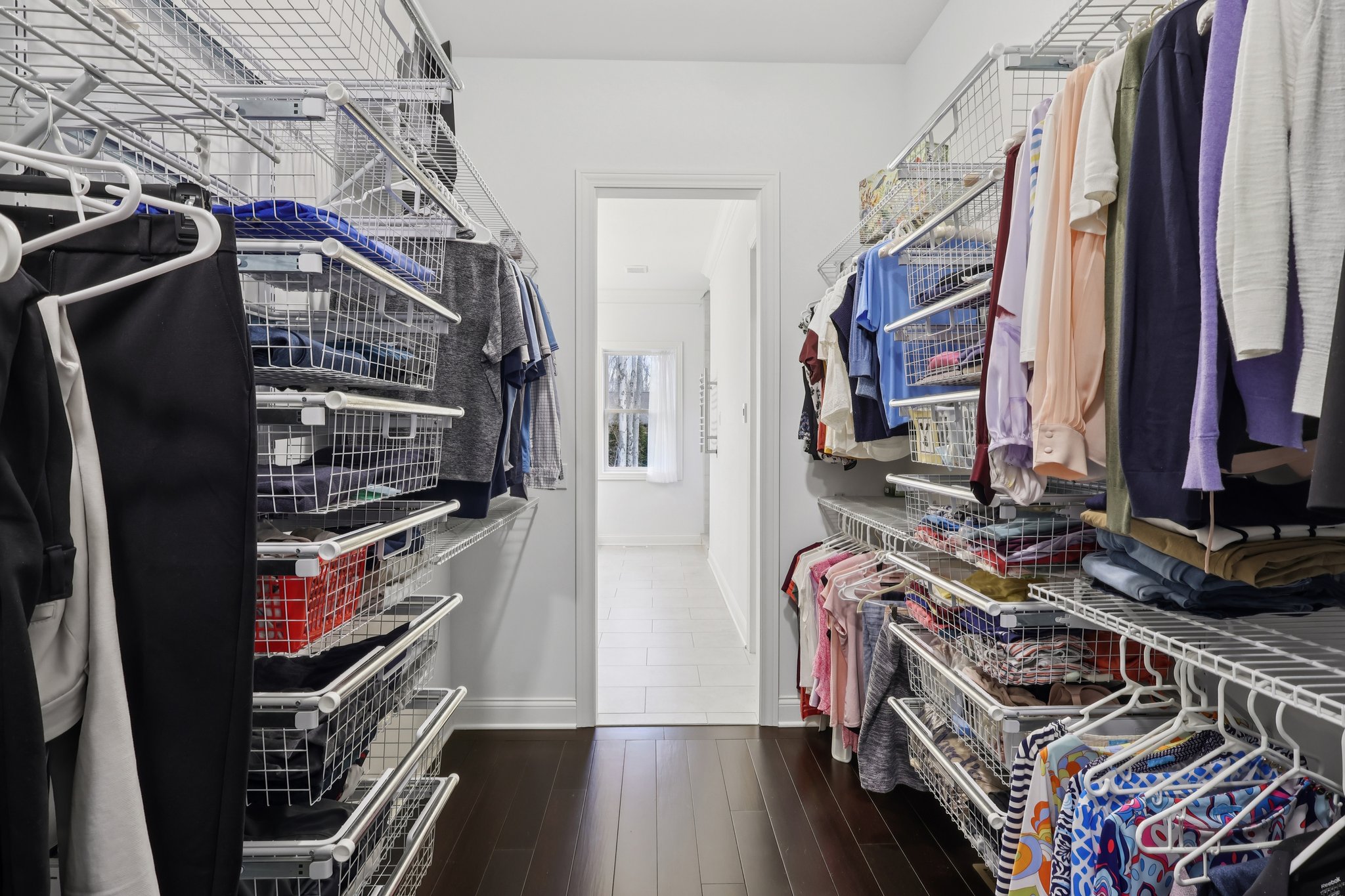 Crown Ridge Dr-L0704-020.jpg