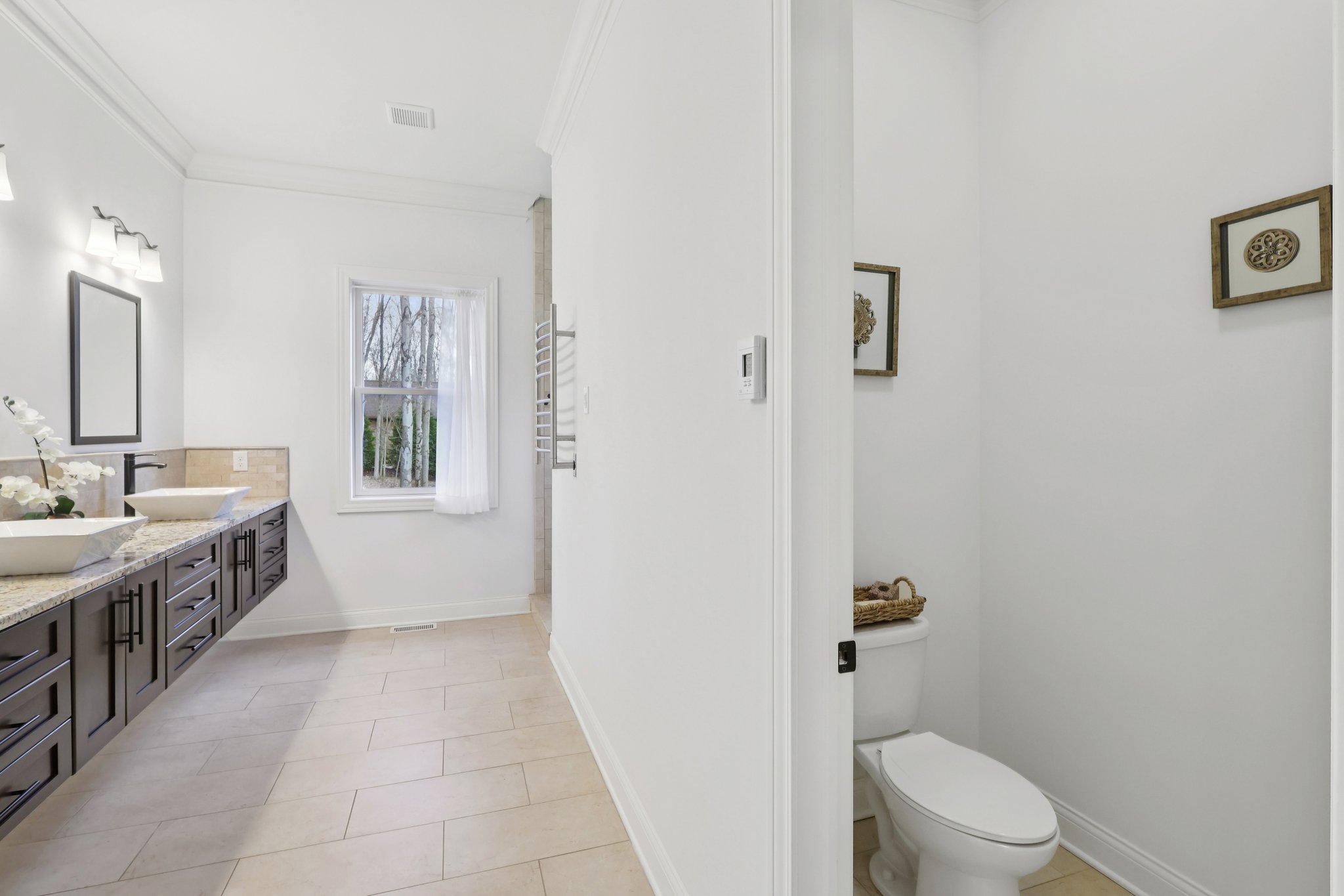 Crown Ridge Dr-L0704-021.jpg