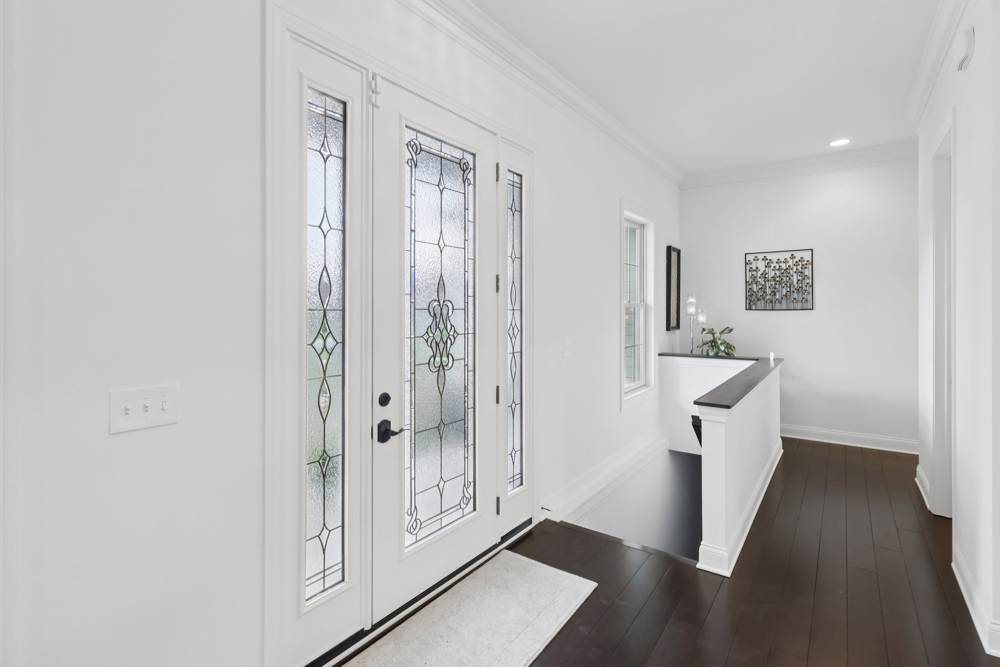 Crown Ridge Dr-L0704-025.jpg