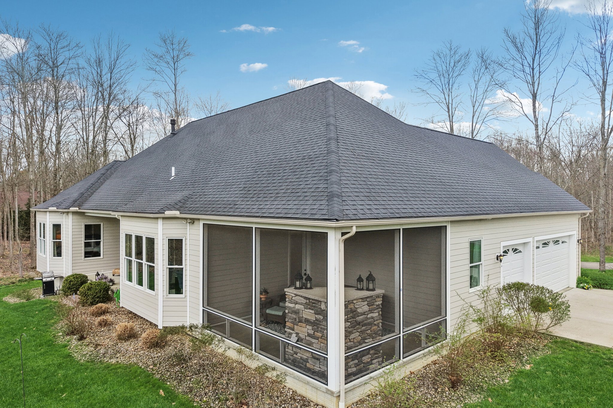 Crown Ridge Dr-L0704-077.jpg