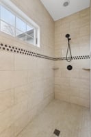 Crown Ridge Dr-L0704-023.jpg