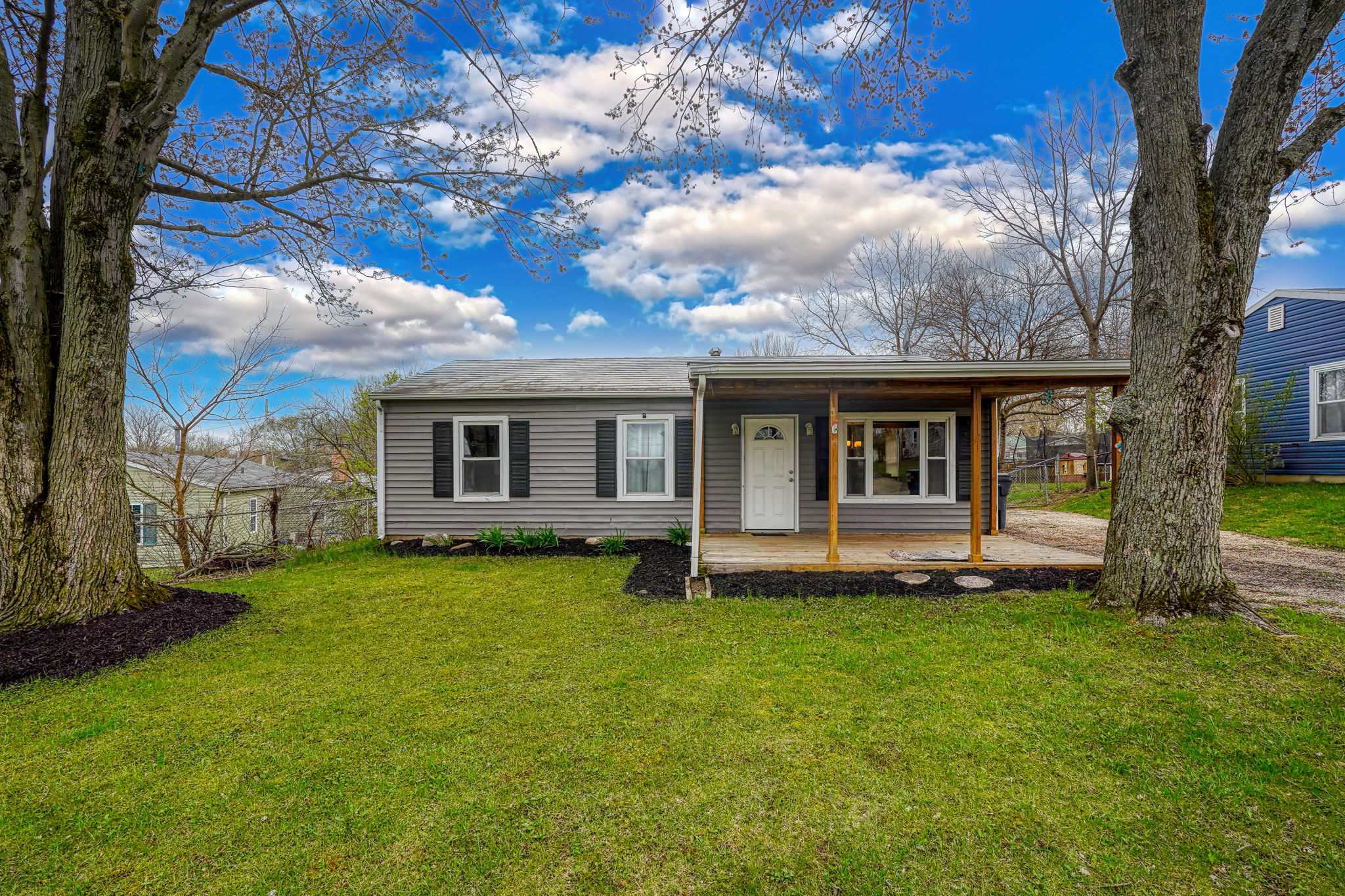 380 Hillview Dr (45)