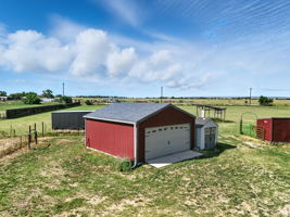  Photo 48