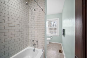  Photo 47
