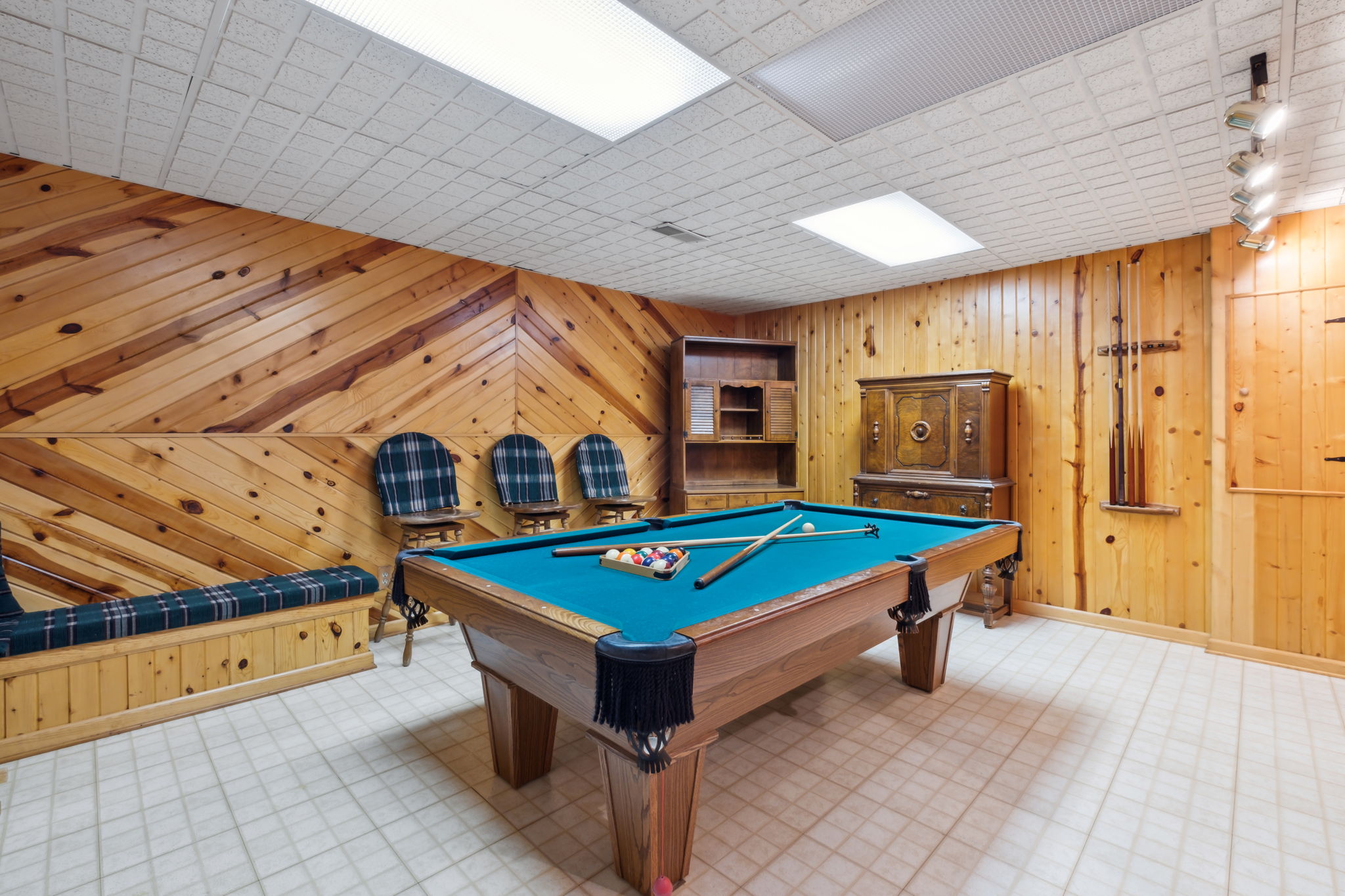 21_Interior