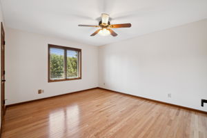 15_Interior
