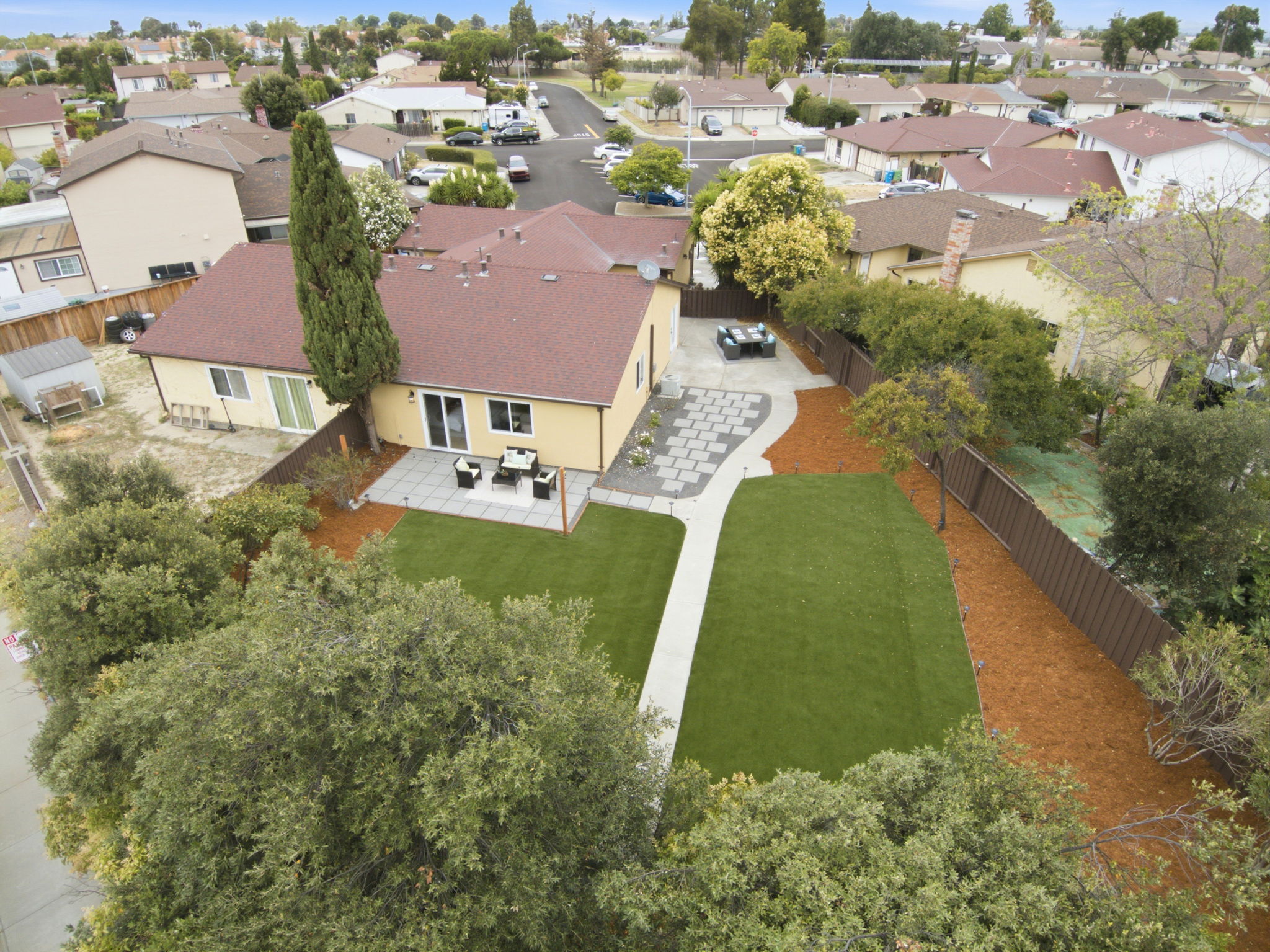 012_F8_AERIAL_3800 Amy Ct