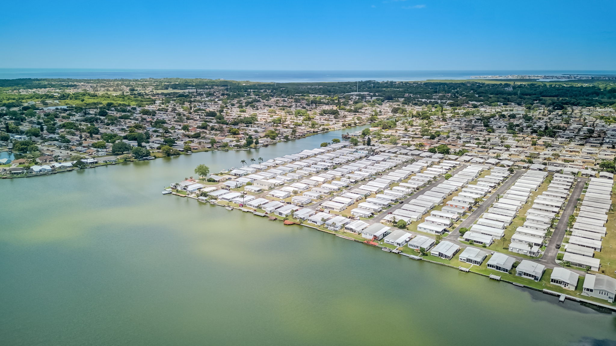 Bywater Dr-044