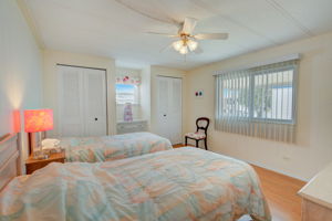 Bywater Dr-017