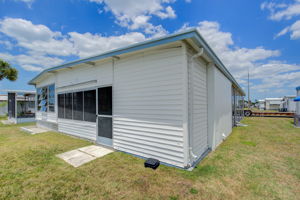 Bywater Dr-032
